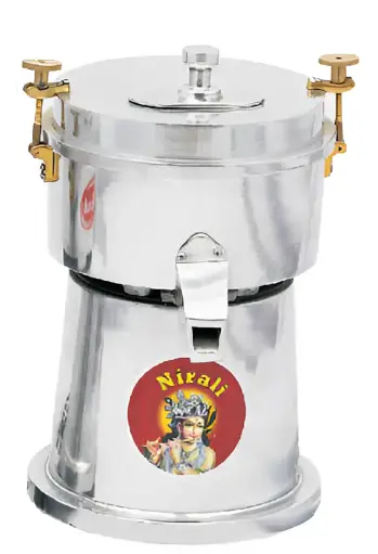 [Nirali Carrot Juicer 4] Nirali 4 Glass Carrot Juicer (Vegetable)